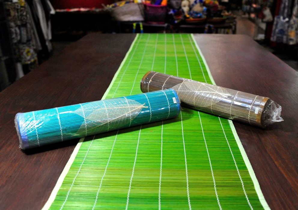 Caminhos de mesa em bambu 20 € os 7