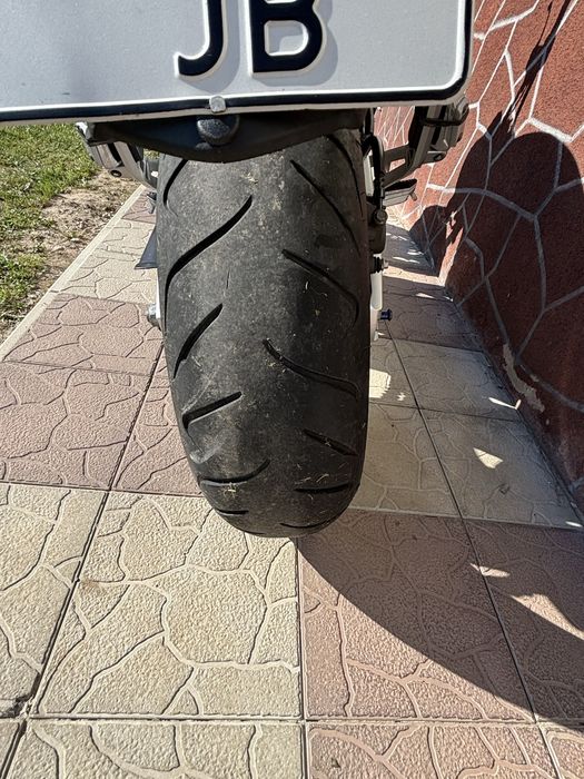 Продам мотоцикил Suzuki GSR600