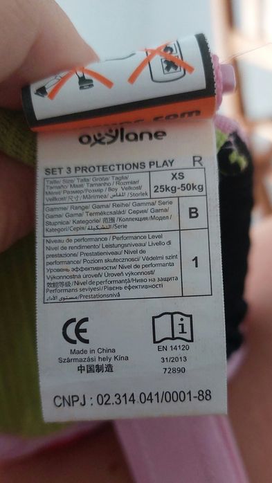 OXELO Capacete de proteção para crianças e proteção para corpo