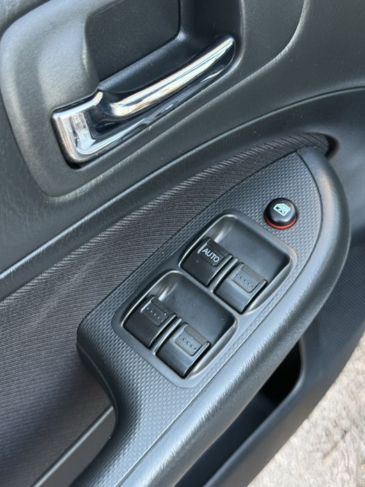 Honda Civic Nacional • 1.6 Gasolina 110 cv • 96 mil km c/Histórico • Único Dono até 2026 • Todo Original • Revisado c/ Fatura • IPO/IUC 9/27