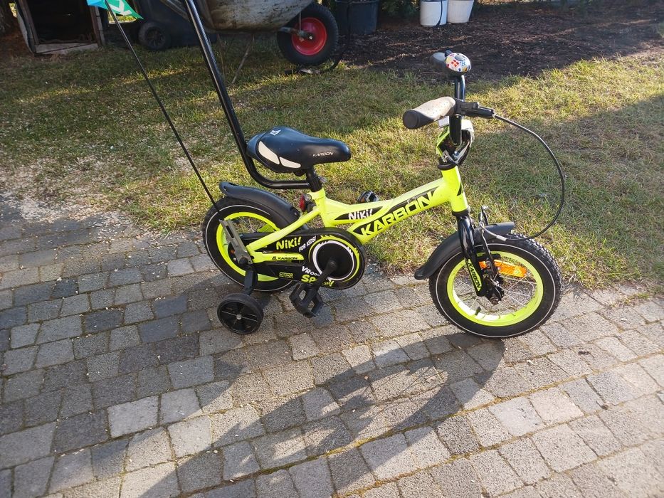 Rowerek z bocznymi kółkami