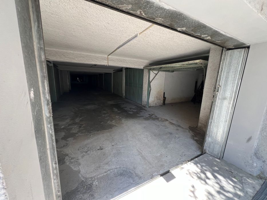 Vendo garagem rua Álvaro Carneiro