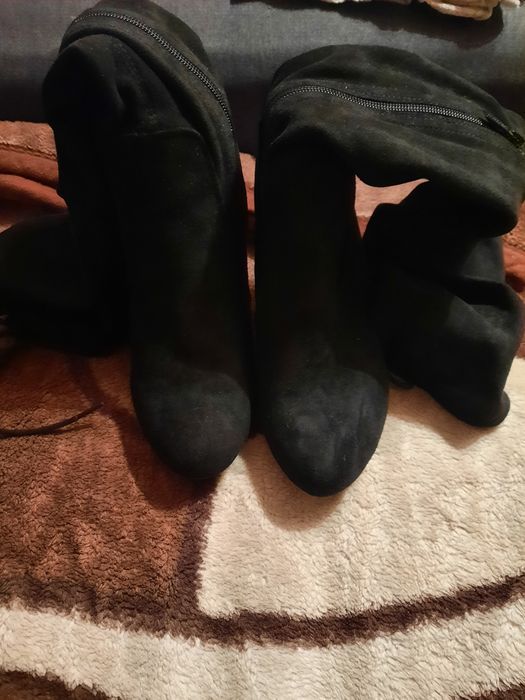 Czarne wysokie kozaki r.39 deezee