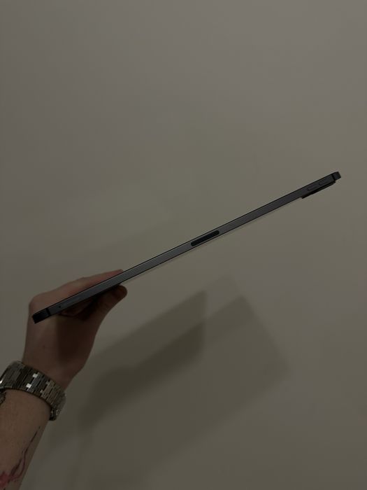 Apple iPad Pro 12.9 (5th generation) Wi-Fi + LTE