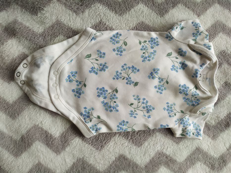 Body niemowlęce z krótkim rękawem
