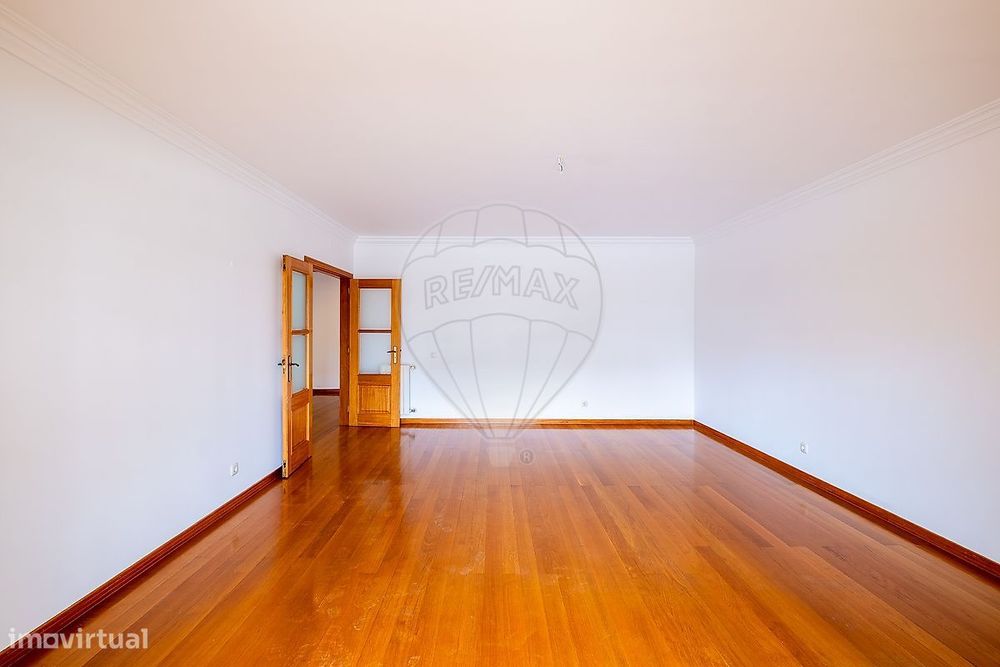 Apartamento T2 para arrendamento