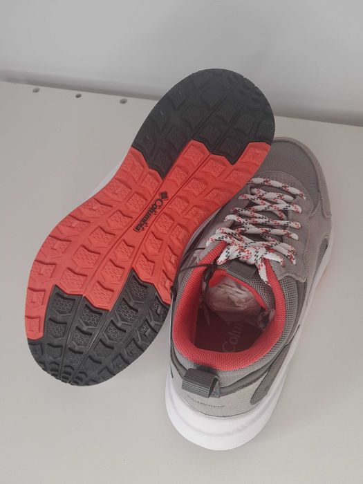 Columbia PIVOT MID 37,5