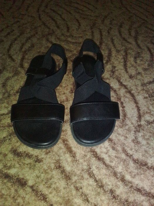 Sandały na sprzedaż! :)