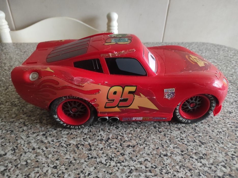 Carro MCQUEEN da Disney Pixar Cars