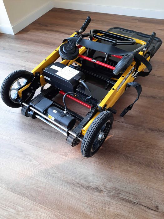 Schodołaz Wózek elektryczny Titan Person Dragon Jak Nowy Rok Gwarancji