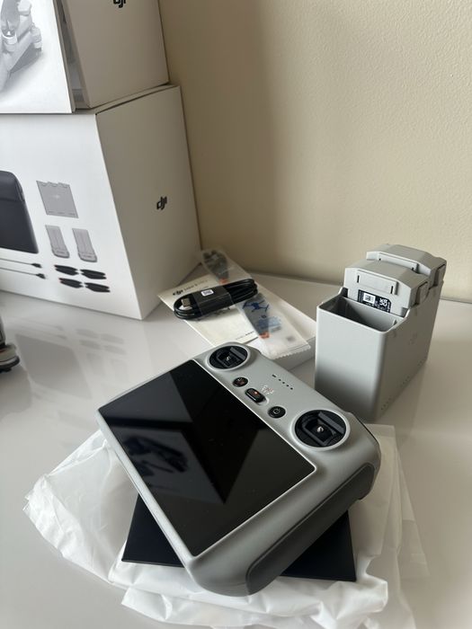 DJI Mini 3 Pro + Fly More Kit