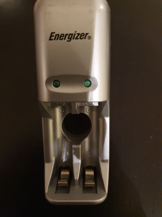 Carregador de pilhas