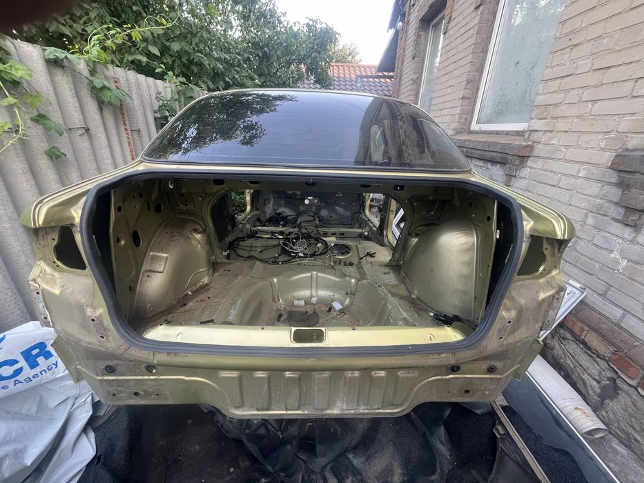 Продам кузовные элементы, документы на Ланос 1.4