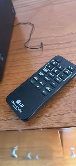 Radio CD LG com comando