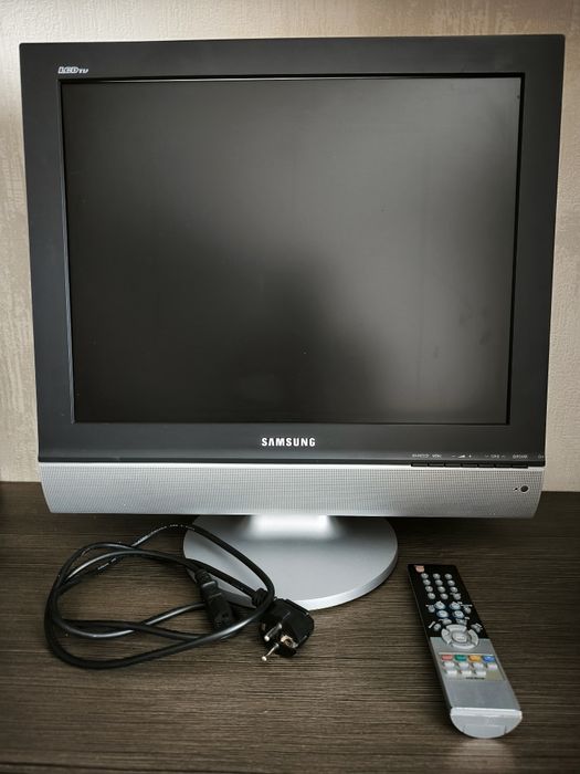 Телевізор SAMSUNG (LCD TV)