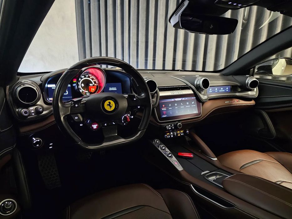 Ferrari GTC4 Lusso