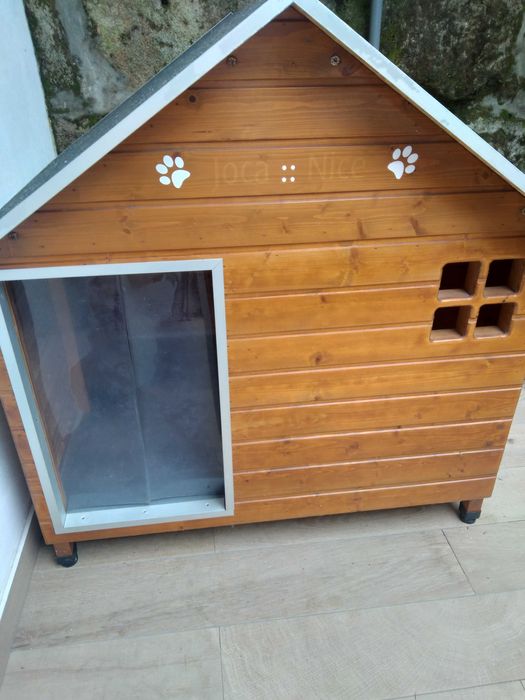 Casota para cães, usada, mas está como tamanho xl