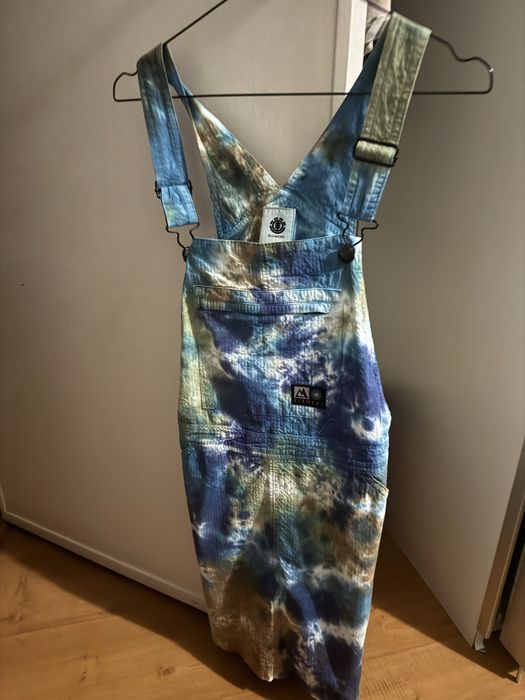 Jardineira saia nova Element