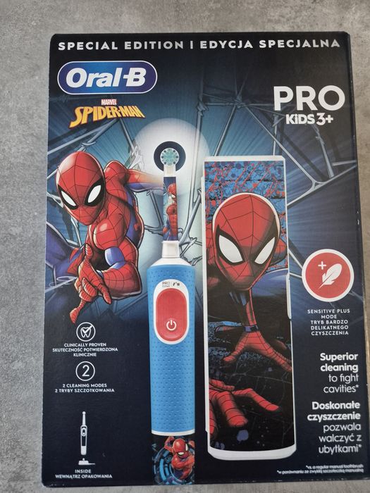 Sprzedam nową szczoteczke Oral-b