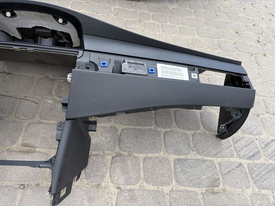Deska kokpit pulpit bmw e60 e61 headup hud lift Europa czarna