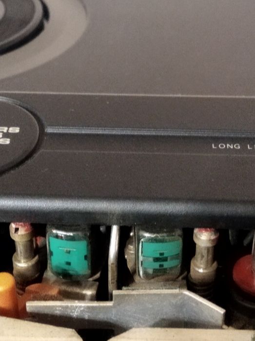 Катушечный магнитофон-приставка Philips. Три головки.