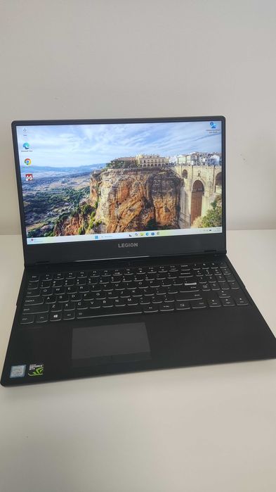 Laptop gamingowy Lenovo Legion Y530 i5-8300H/16Gb/GTX1050/250GB+1TB