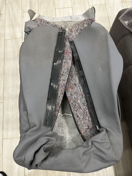 Оригінальна обшивка сидіння Mercedes W210