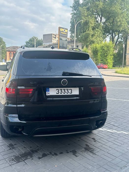 Продам бмв х5 2012