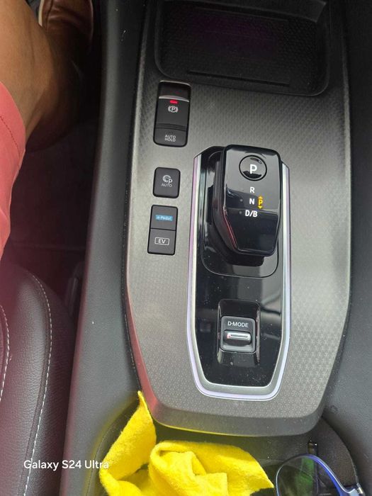 Vendo Carro/Viatura – 15000 KM - motivo de viagem - NISSAN QASHQAI 1.5 - 2025 - ADVANCED