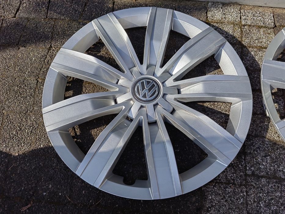 17" Kołpaki VW Tiguan Komplet Oryginaln Bardzo Ładne Golf  Passat 2