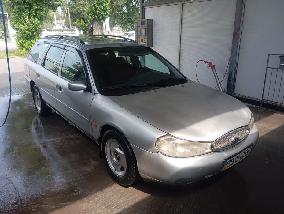 Сів поїхав, не підводить, надійний автомобіль, електрика в порядку, пічка гріє гарно, двигун працює чітко,  масла і фільтра замінені, ходова потребує уваги але не критично, пороги відсутні, продаж по ТЕХ ПАСПОРТУ, торг можливий. Газ 4 покоління (кнопку встановлено від 2го)Пишіть або звоніть