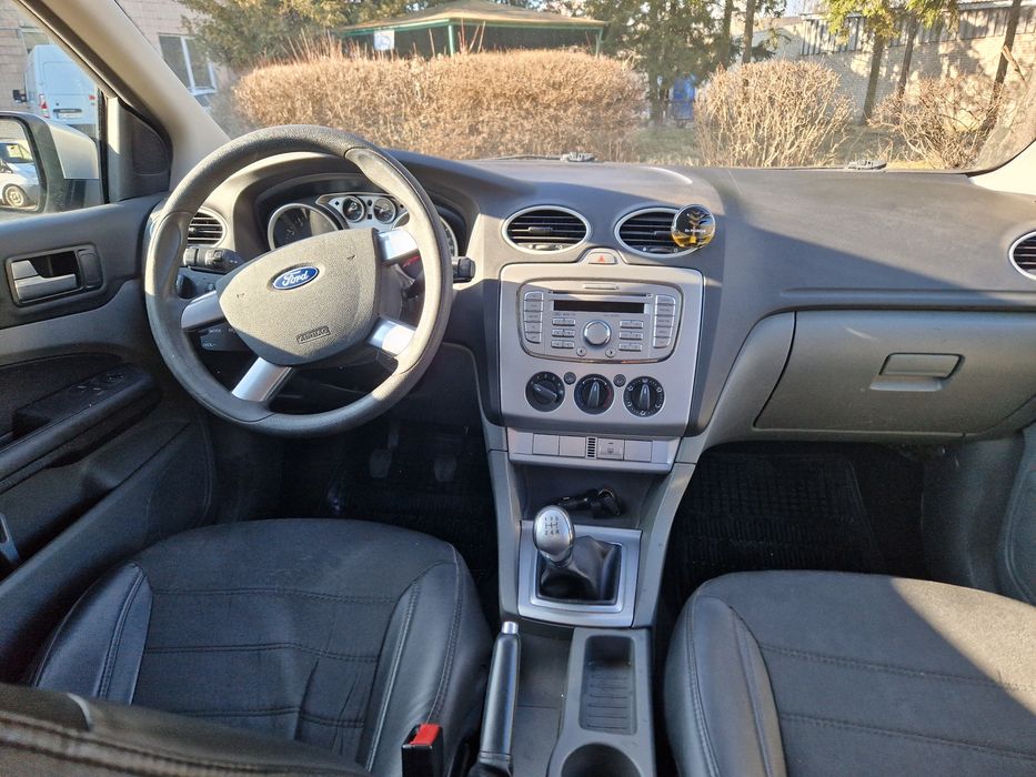 Ford  Focus  (Форд Фокус)