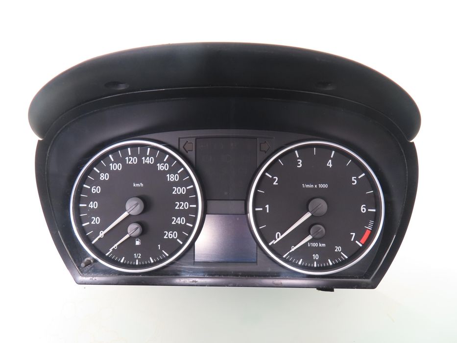 Licznik Bmw E90 318