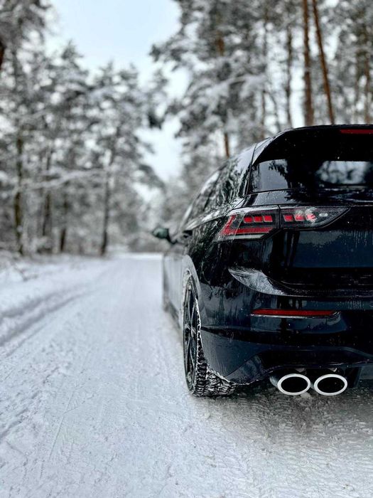 Wynajem VW Golf 8,5R 2025 Black Series , 333KM Rzeszów ! od Zaraz!
