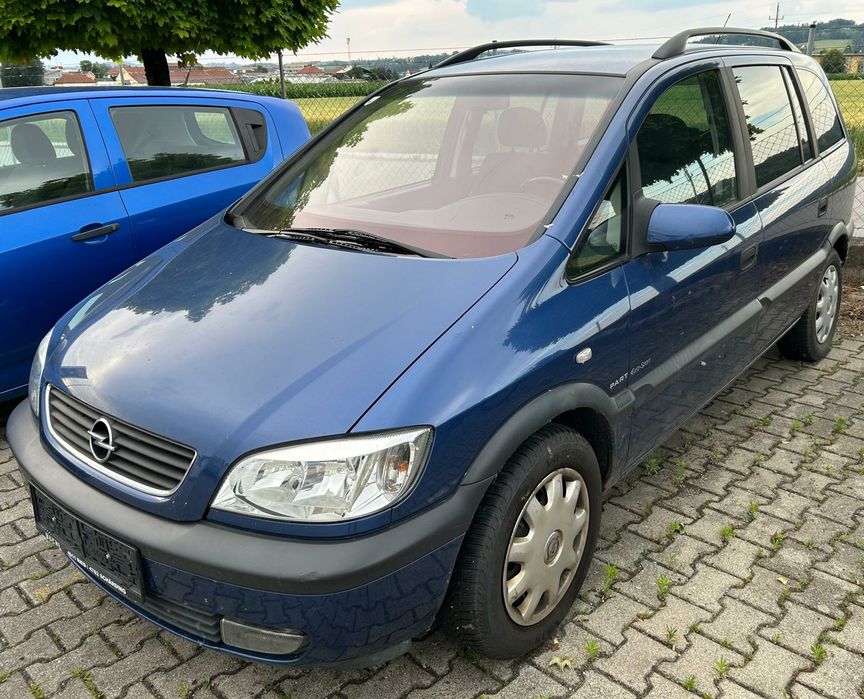 Opel Zafira 2.0 diesel 90 tys przebieg jeden właściciel