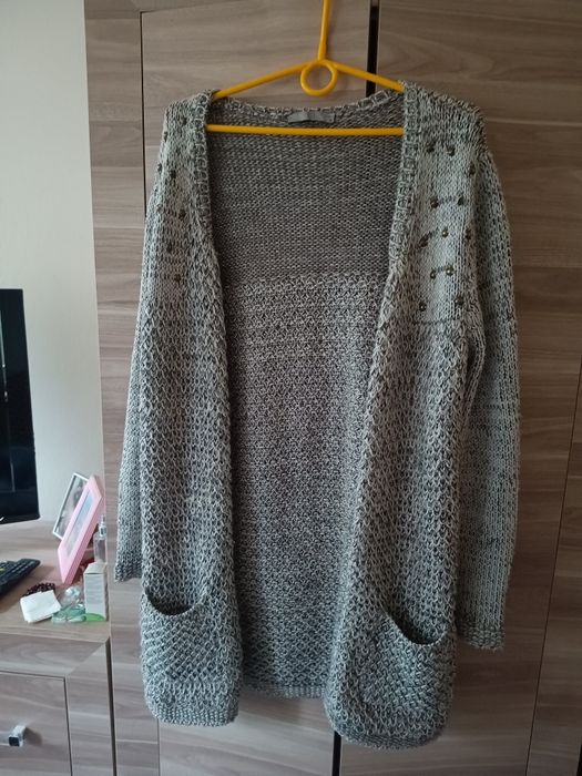 Sweter długi do kolan narzuta