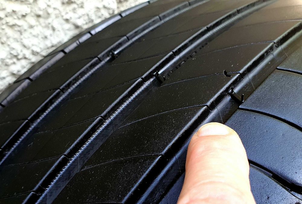 Pneus Michelin Primacy 4. Medidas: 225 55 R 18 102V Semi novos de 2024.