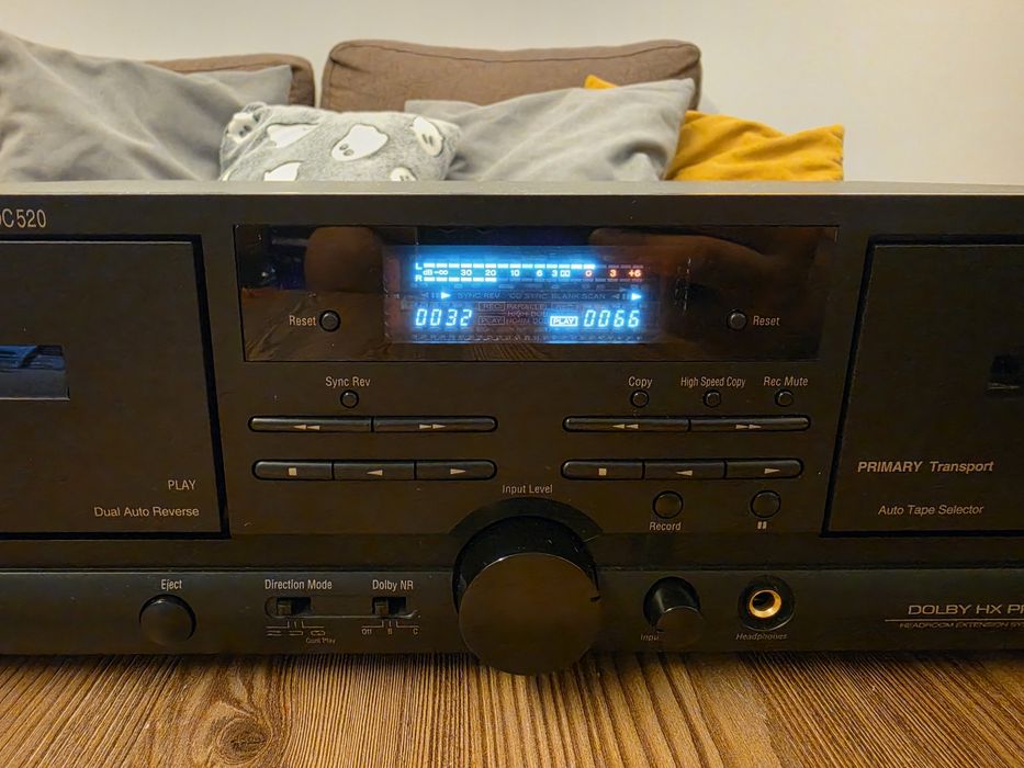 Harman Kardon DC 520 magnetofon