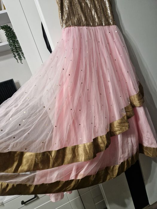 Stroj karnawałowy dla malej księżniczkil