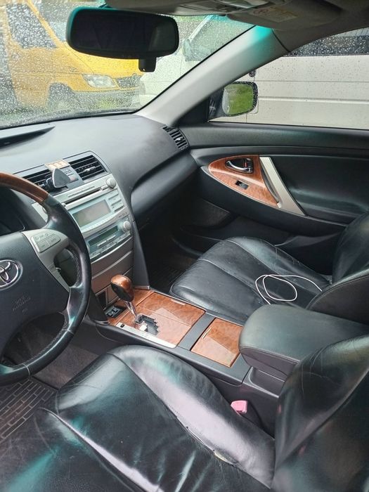 Продам Toyota Camry 2007 рік 3.5 газ бензин