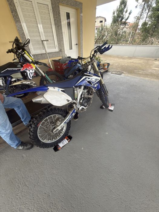 Yamaha yz250f 2009
