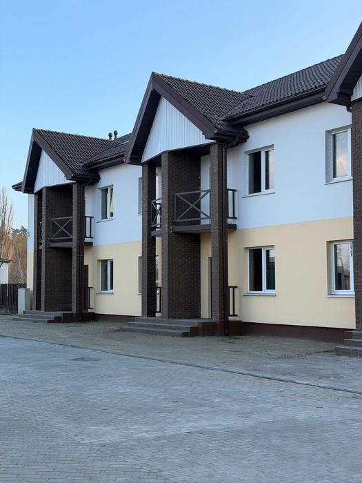 Зданий таунхаус біля Дніпра, автономне газове опалення