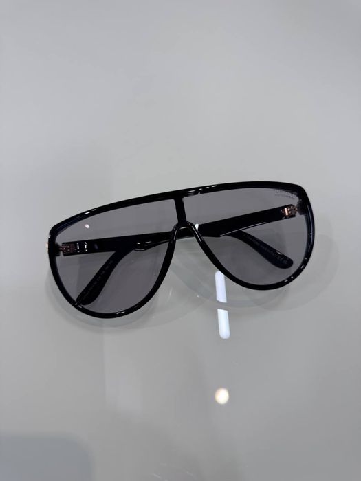 Сонцезахисні окуляри Tom Ford  1182 Achilles
