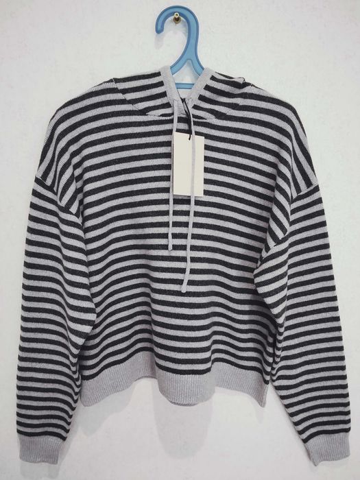 Светр в смужку тонкої в'язки з бавовни Ср Stradivarius