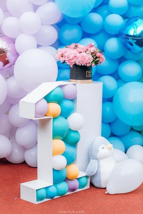 Продається багато декору