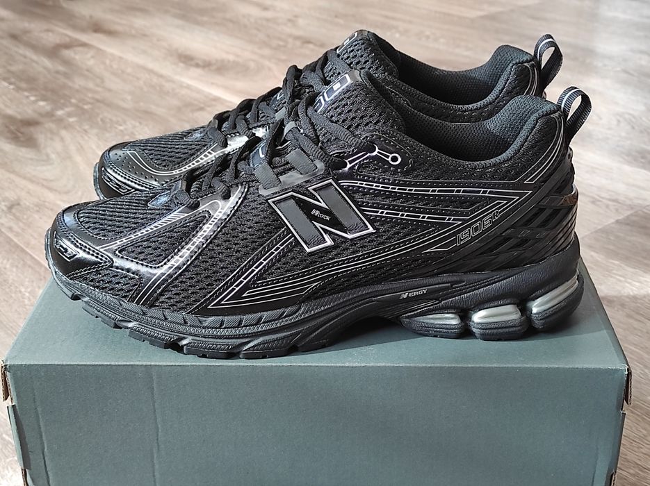 Кросівки New Balance M1906RCH