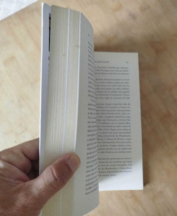 A Sombra do Imbondeiro - Estórias e memórias de África