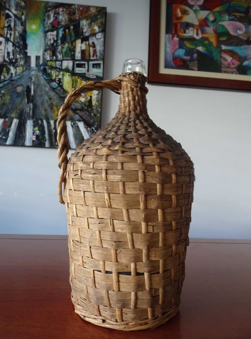 Garrafão Antigo Empalhado a Verga (mais de 50 anos)