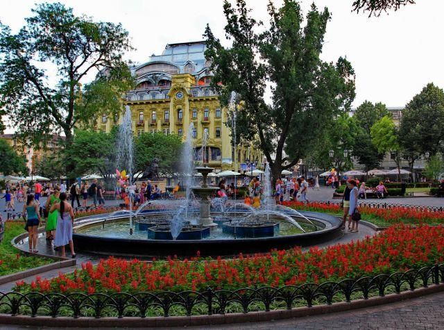 Продається квартира в 3-х рівнях на Дерибасівській
