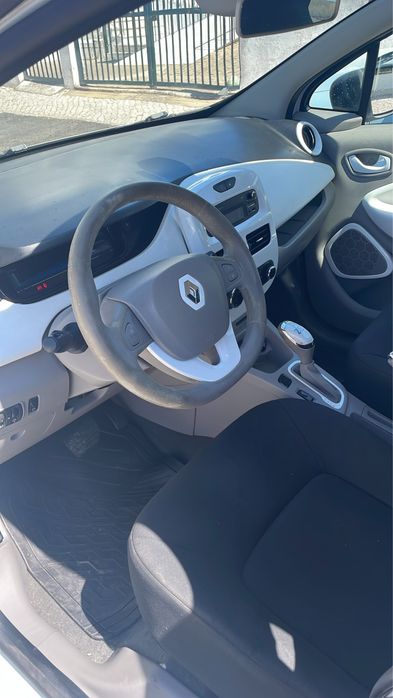 RENAULT ZOE 100% eletrico